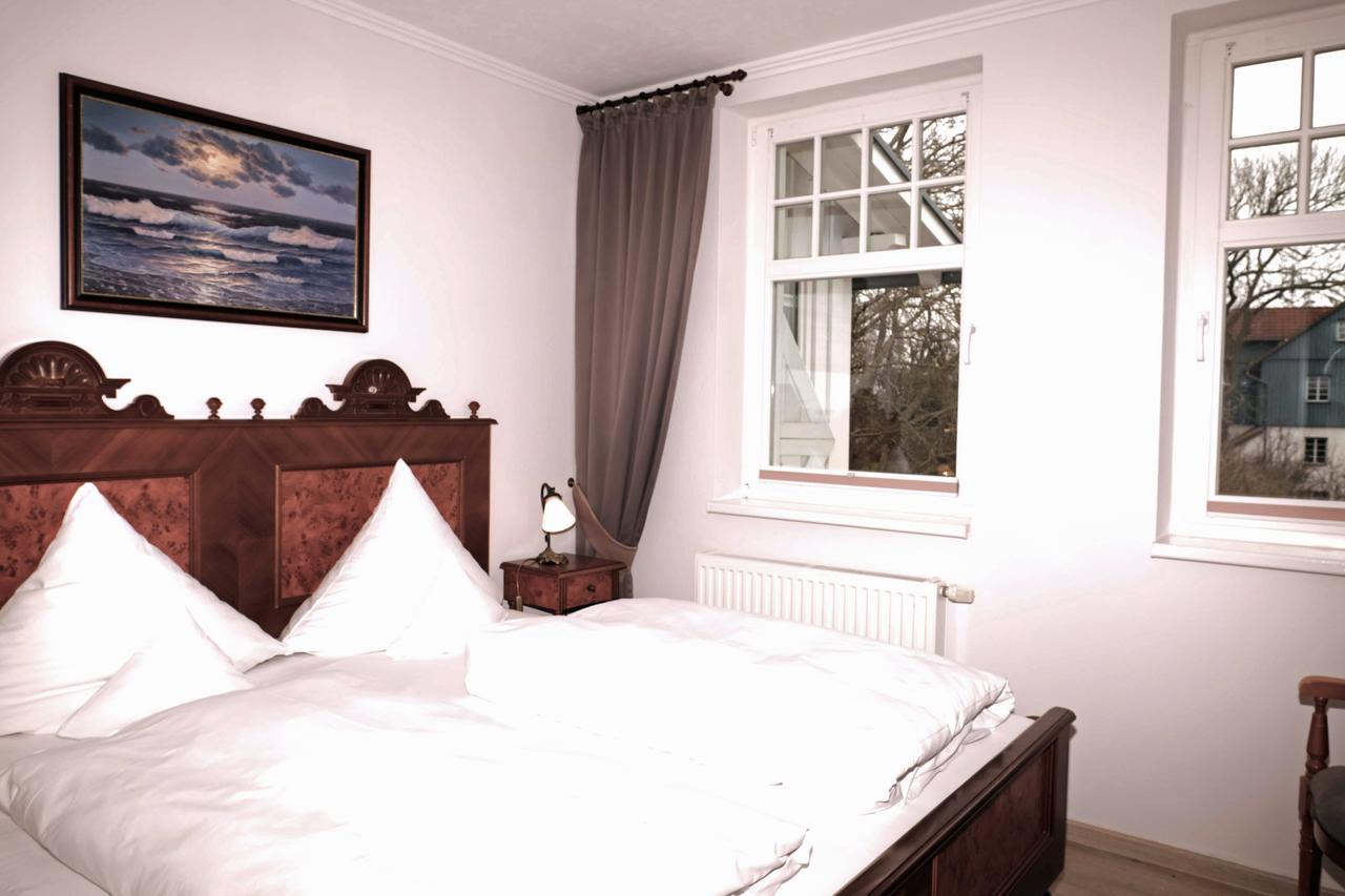 Hotel Zum Strandlaufer アーレンスホープ エクステリア 写真