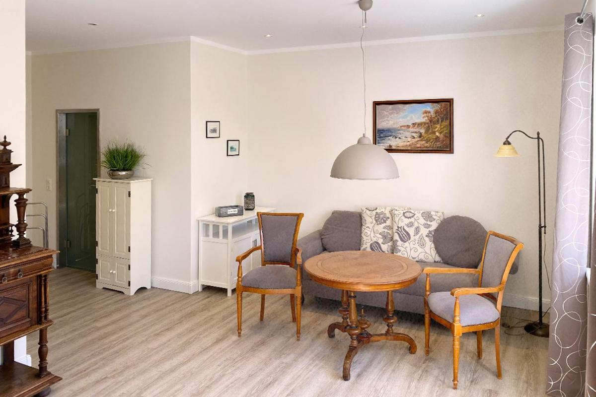 Hotel Zum Strandlaufer アーレンスホープ エクステリア 写真